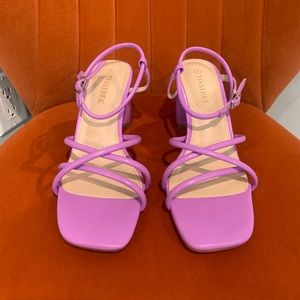 NWT Lavender y2k strappy heels